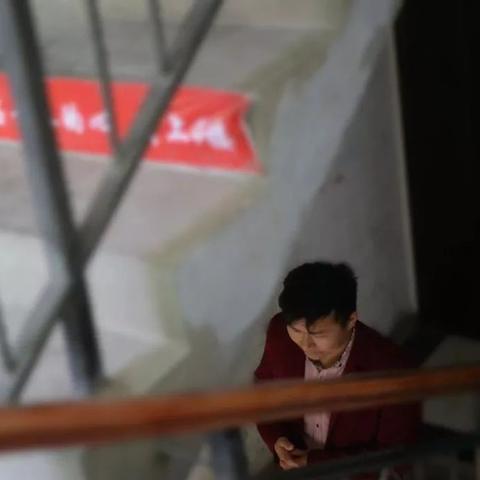 贷款逾期怎么办?催收员话术背后的真相与应对策略 贷款逾期怎么办?催收员话术背后的真相与应对策略