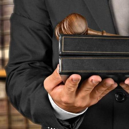 公司劳动仲裁请律师费怎么应对？突然收到仲裁通知怎么办？