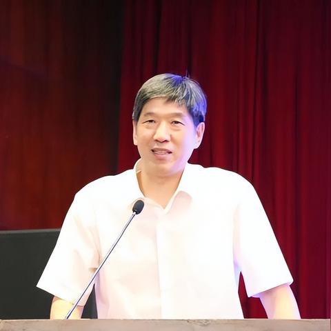 刑事案件在浙江请律师怎么收费？突然被警方带走怎么办？