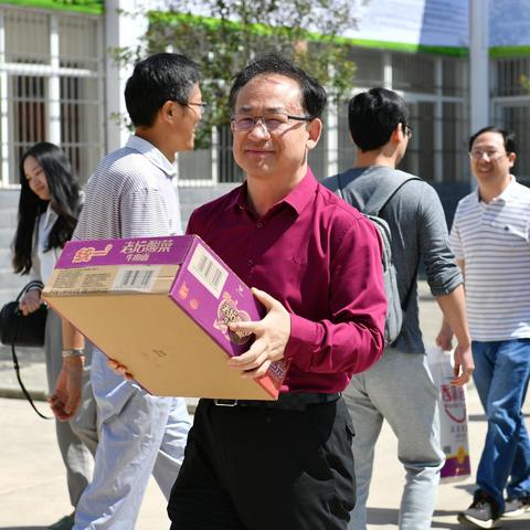 颍上请律师多少钱？费用怎么算？遇到问题怎么办？