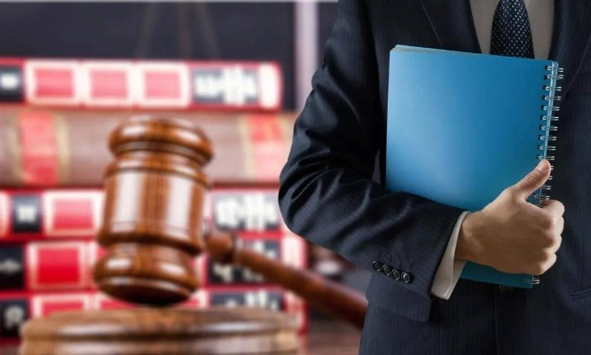 犯罪嫌疑人如何聘请律师？突然被捕了怎么办？