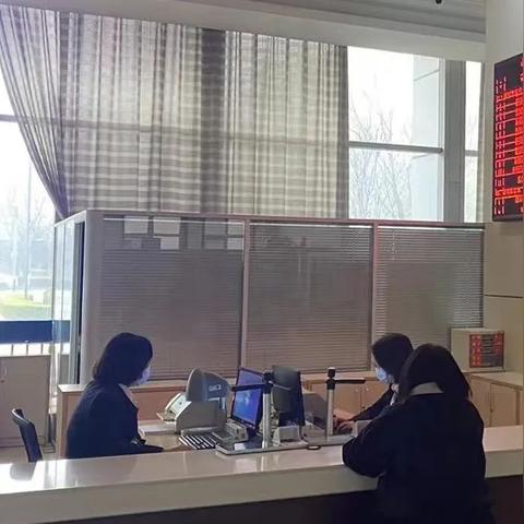 社保卡也能贷款?别被忽悠了!真相是这样… 社保卡也能贷款?别被忽悠了!真相是这样…