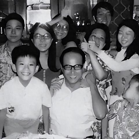 亲戚借钱不还怎么办?催了八百遍都没用,还能怎么治这老赖? 亲戚借钱不还怎么办?催了八百遍都没用,还能怎么治这老赖?