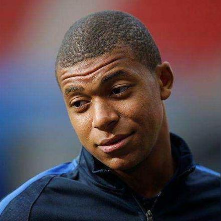 年收入10万和50万,差别到底在哪儿?税后到手真有那么大吗? 年收入10万和50万,差别到底在哪儿?税后到手真有那么大吗?