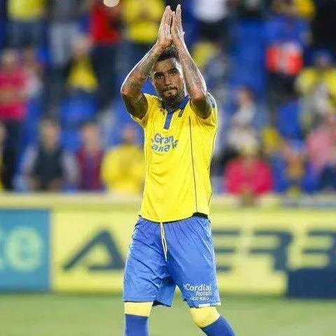 工会卡怎么办理？手把手教你避开隐形门槛，轻松领到福利卡！