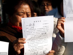 老赖借遍亲友还装穷？钱要不回来怎么办，这些招你得知道！