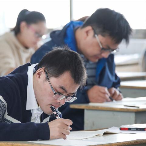 工龄怎么算？断缴社保会清零吗？离职跳槽影响大不大？