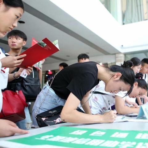 手机借钱不还的老赖怎么治？催收无效、起诉麻烦，这三招最管用！