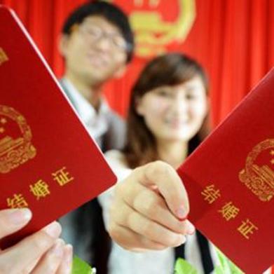 离婚证丢了怎么补？补办不等于重办，别跑错窗口还白填十张表！