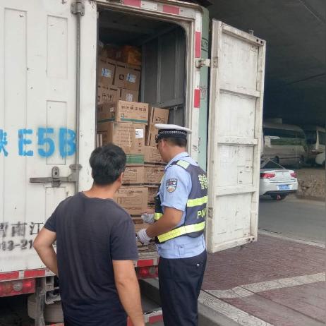 临时牌照怎么上路不踩坑？刚提新车却卡在‘无牌’这一步，咋办？