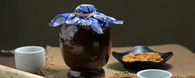 黄酒能带上高铁吗？带了半坛花雕被拦下，算不算过度执法？