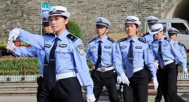 辅警和协警,到底谁在执法?工资、身份、出事了谁担责? 辅警和协警,到底谁在执法?工资、身份、出事了谁担责?