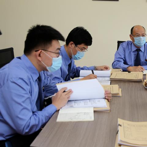 诉讼突然‘停’了？别慌！中断和中止，一字之差，结果天壤之别！