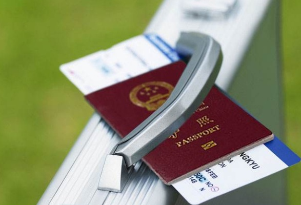 护照办得慢、被退件、说缺材料？第一次办护照到底卡在哪一步？