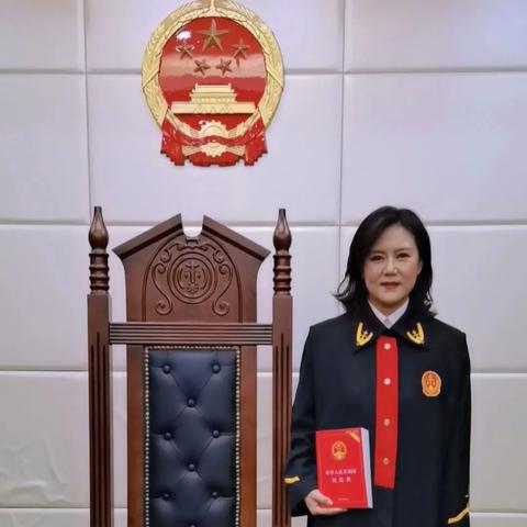 立案被退回三次?材料没写错,但法官一眼就看出‘缺了这口气’ 立案被退回三次?材料没写错,但法官一眼就看出‘缺了这口气’