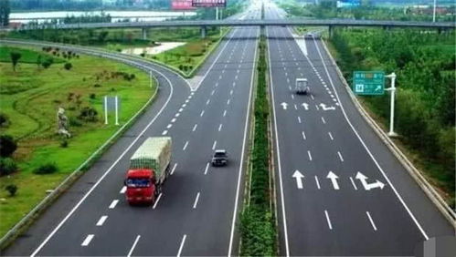 高速上到底开多快才算超速？被拍了扣分又罚款，真冤吗？