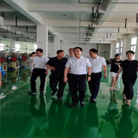 固定资产到底该不该入账？买台电脑算不算？厂房没验收能记账吗？