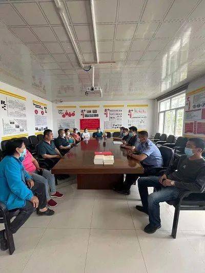 —一位打工人摸着工资条发愣的30秒后,该做的5件法律实事 —一位打工人摸着工资条发愣的30秒后,该做的5件法律实事