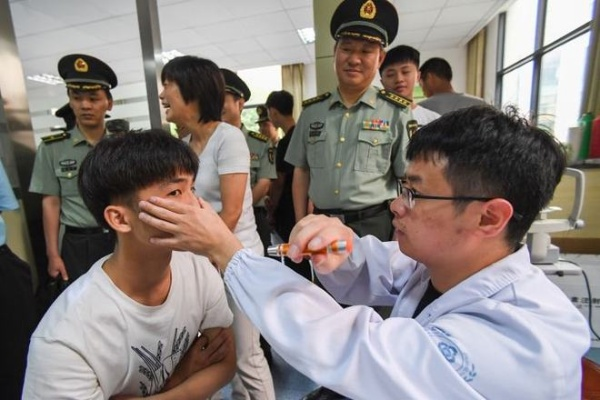 体检不合格?入伍前被刷下来,到底卡在哪条‘红线’上? 体检不合格?入伍前被刷下来,到底卡在哪条‘红线’上?