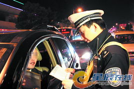 换驾驶证要多久？到期没换被查了算无证吗？