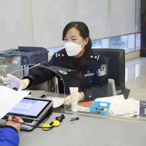 护照办下来要多久？加急没用、黄牛说3天拿证靠谱吗？