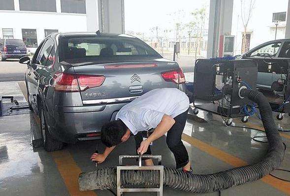 开了15年的老伙计还能上路吗?汽车强制报废年限一查吓一跳! 开了15年的老伙计还能上路吗?汽车强制报废年限一查吓一跳!