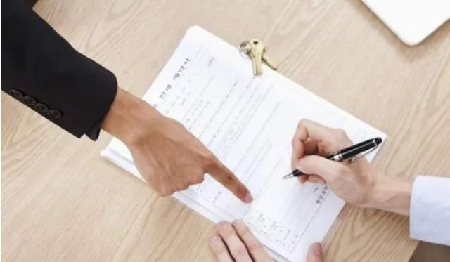 闹剧不是玩笑话！签了字的合同被当儿戏？法院怎么认这出戏？