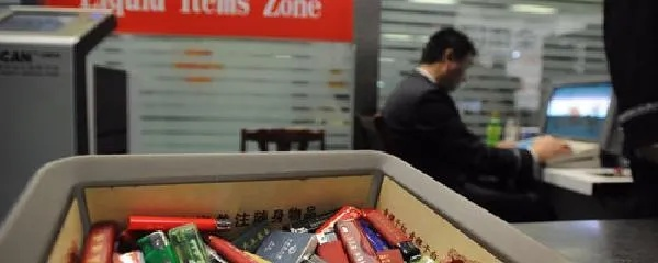 出国前要办齐哪几样硬货？少一样，机场可能直接劝返！