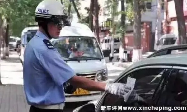 —一位老交警朋友悄悄告诉我的5个窗口外没人说的实操细节 —一位老交警朋友悄悄告诉我的5个窗口外没人说的实操细节
